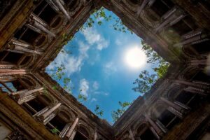 যেভাবে যাবেন পানামে